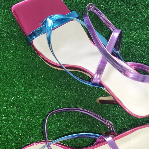 square toe heels - Picture 4 of 4